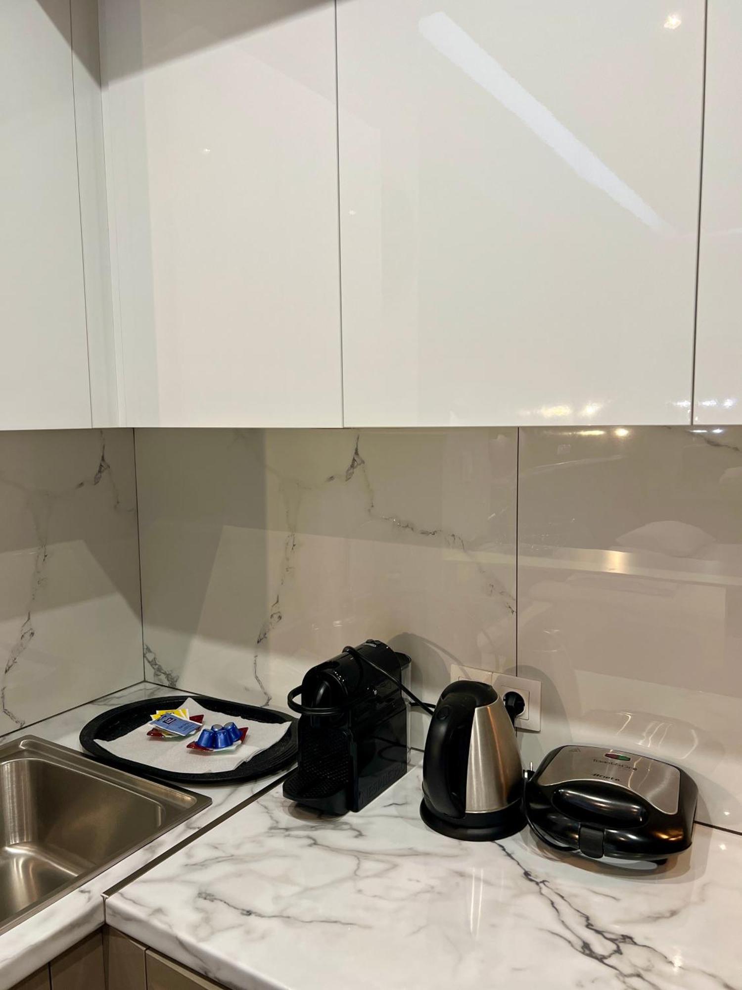 Emerald Lux Apartment Ateny Zewnętrze zdjęcie