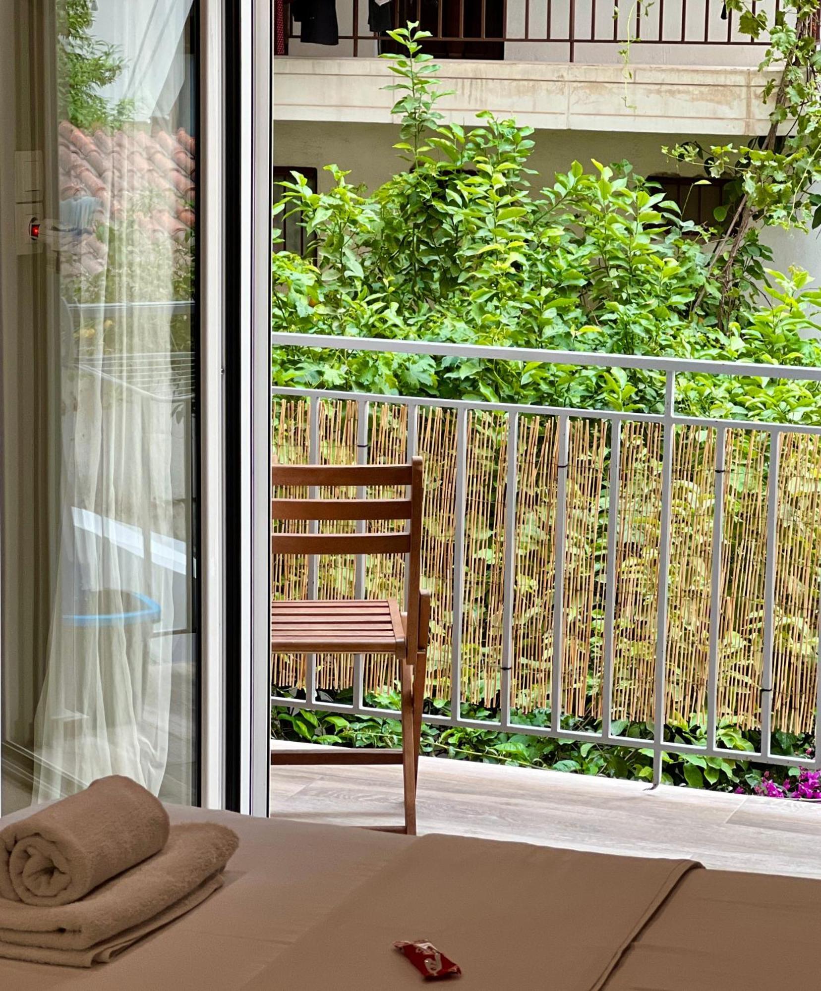 Emerald Lux Apartment Ateny Zewnętrze zdjęcie